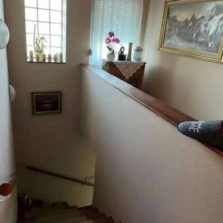 Bedi Apartmanhaz 아파트 *