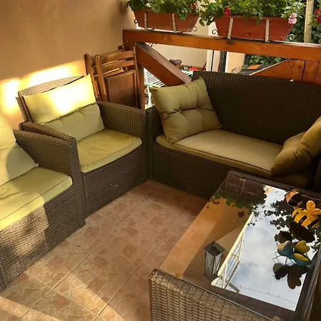 Bedi Apartmanhaz * نايغكانيشا