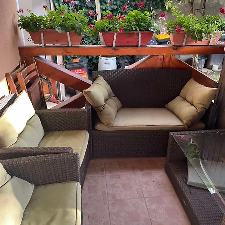 Bedi Apartmanhaz Apartment *